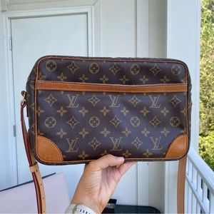 Louis Vuitton Trocadero 30 Crossbody Authentic